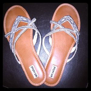 Not Rated Size 10 sandals